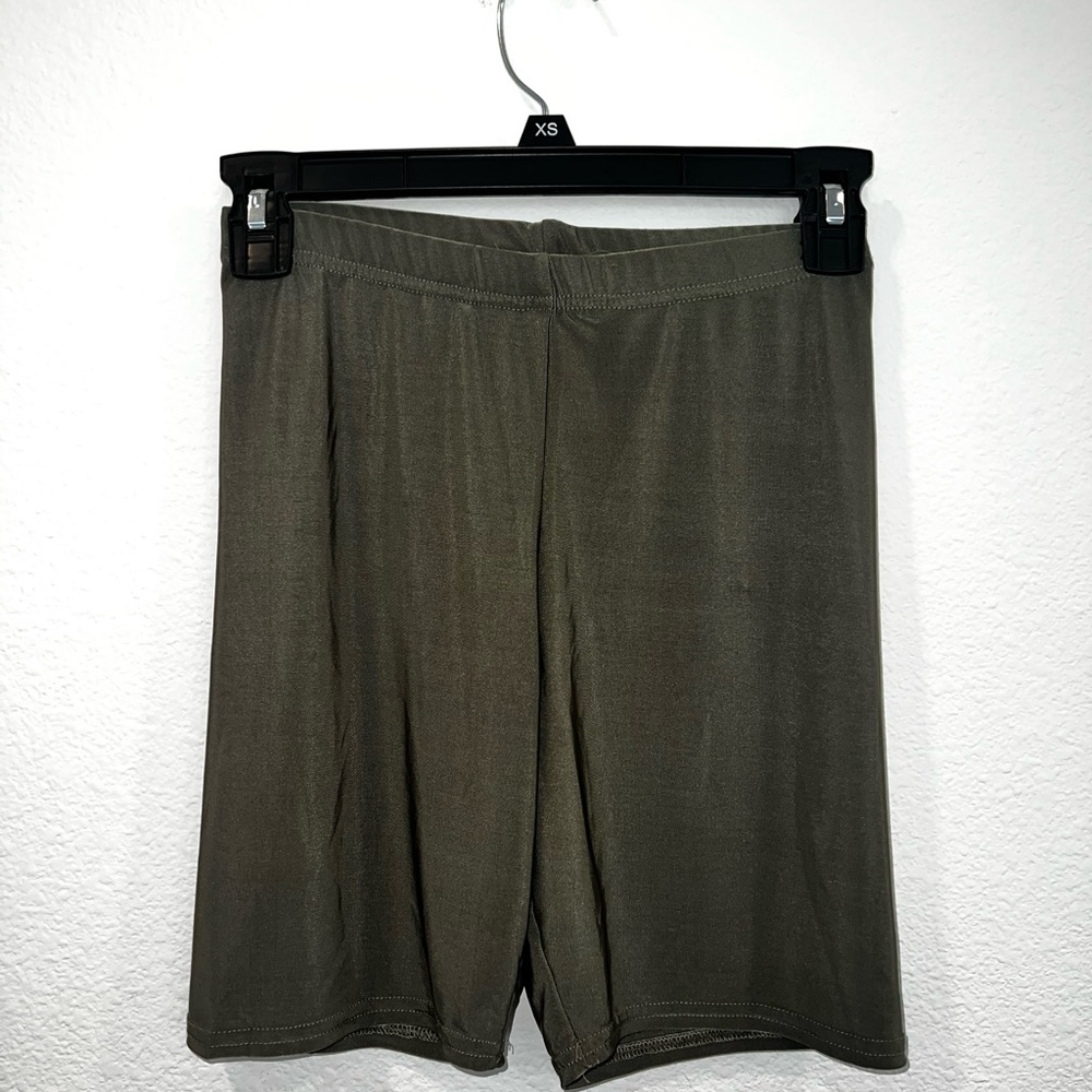 SHEER GREEN BIKER SHORTS